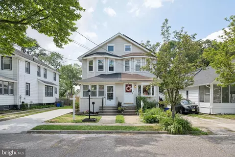 115 E Wayne Ter, Collingswood, NJ 08108