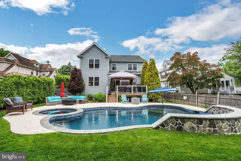 102 E Cuthbert Blvd, Haddon Township, NJ 08108