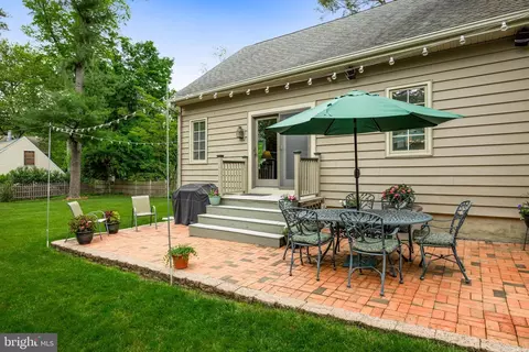 Exterior - 237 Mountwell Ave, Haddonfield, NJ 08033 photo 11 of 16