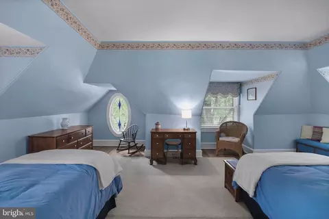 Bedroom - 237 Mountwell Ave, Haddonfield, NJ 08033 photo 6 of 8