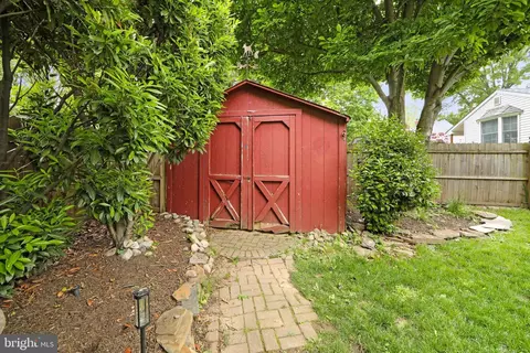 Exterior - 1323 Sylvan Dr, Haddon Heights, NJ 08035 photo 4 of 7