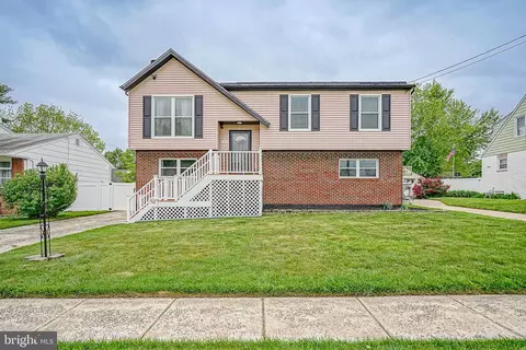 339 3rd Ave, Bellmawr, NJ 08031