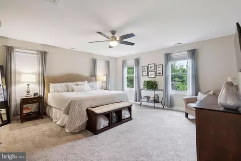 Bedroom - 237 Oak Ave, Haddonfield, NJ 08033 photo 2 of 4