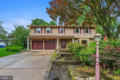 419 Kennebec Rd, Cherry Hill, NJ 08002