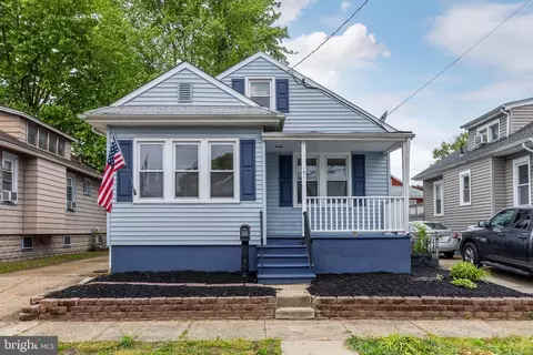 131 Barnaby Ave, Gloucester City, NJ 08030