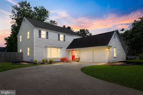16 Cohasset Ln, Cherry Hill, NJ 08003
