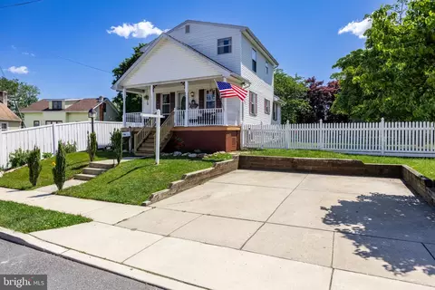 109 Hart Ave, Bellmawr, NJ 08031