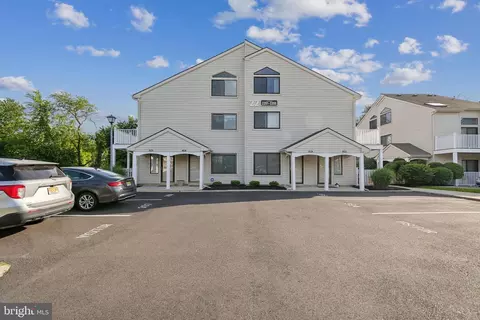 2202 Sandra Rd, Voorhees, NJ 08043