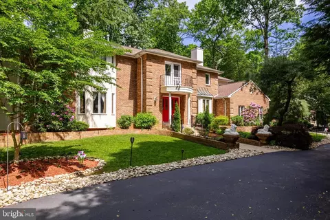 1402 White Horse Rd, Voorhees, NJ 08043