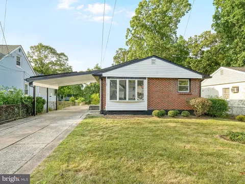 25 E Oak Ave, Lawnside, NJ 08045 photo 2