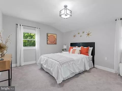 25 E Oak Ave, Lawnside, NJ 08045 photo 9