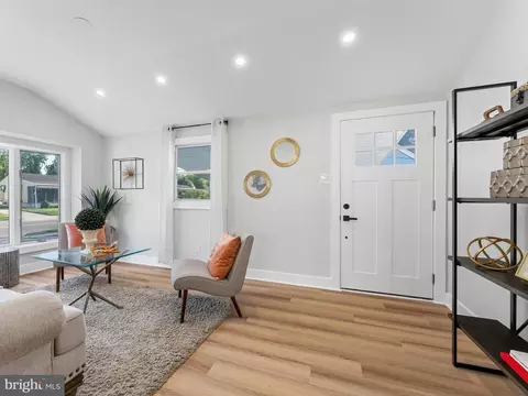 25 E Oak Ave, Lawnside, NJ 08045 photo 5