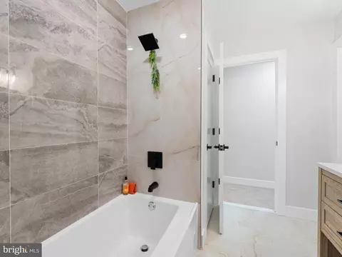 25 E Oak Ave, Lawnside, NJ 08045 photo 12