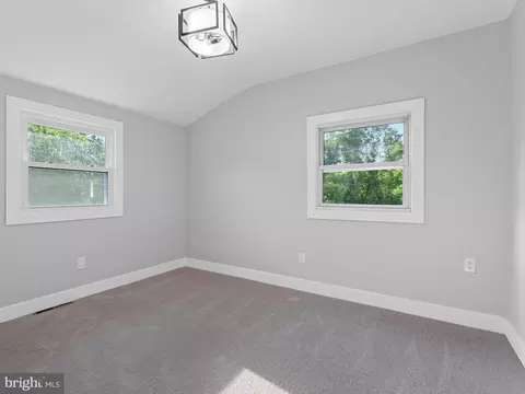 25 E Oak Ave, Lawnside, NJ 08045 photo 14