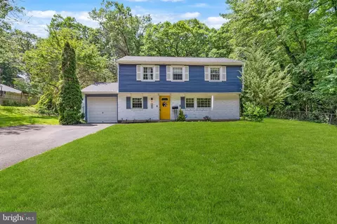 107 Poplar Ter, Somerdale, NJ 08083