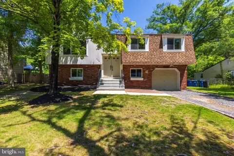 208 Osage Ave, Somerdale, NJ 08083