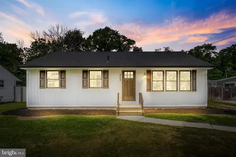 313 Cressmont Ave, Blackwood, NJ 08012