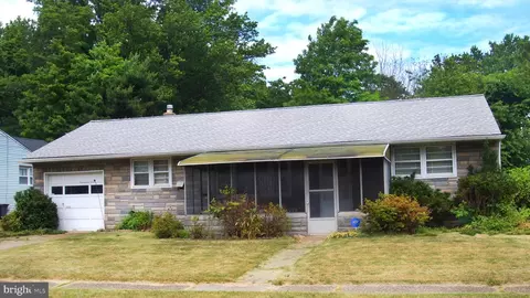 304 Marlborough, West Collingswood Heights, NJ 08059