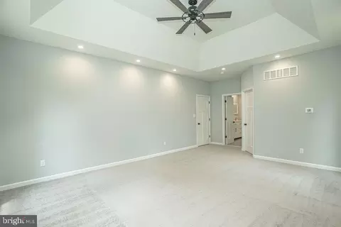 Entry Way - 655 Erial Rd, Sicklerville, NJ 08081 photo 10 of 21