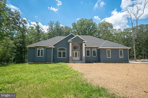 655 Erial Rd, Sicklerville, NJ 08081