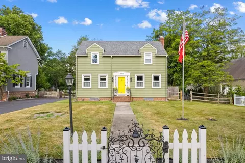 611 Grove St, Haddonfield, NJ 08033