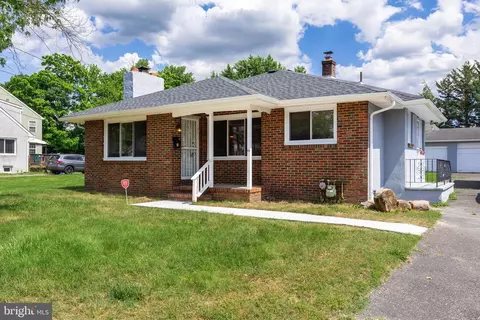 33 Moore Ave, Cherry Hill, NJ 08034