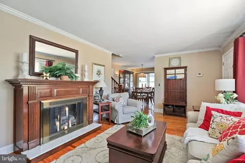 141 W Browning Rd, Bellmawr, NJ 08031