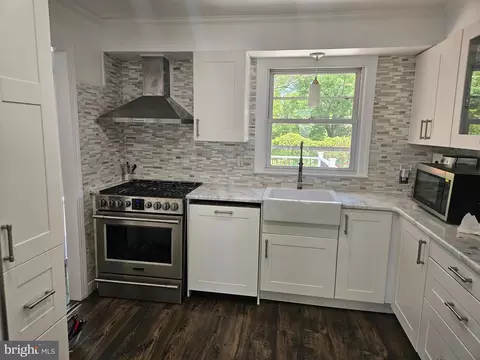 Kitchen - 142 Ashbrook Rd, Cherry Hill, NJ 08034 photo 1 of 2