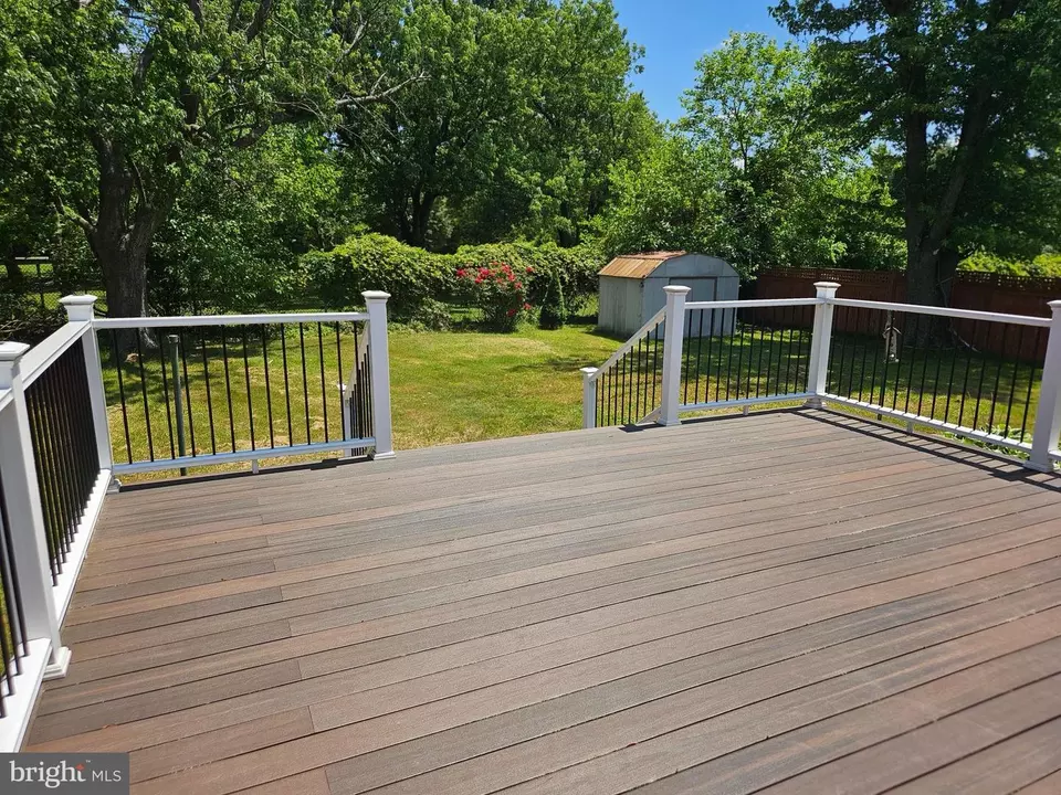 Exterior - 142 Ashbrook Rd, Cherry Hill, NJ 08034 photo 2 of 10