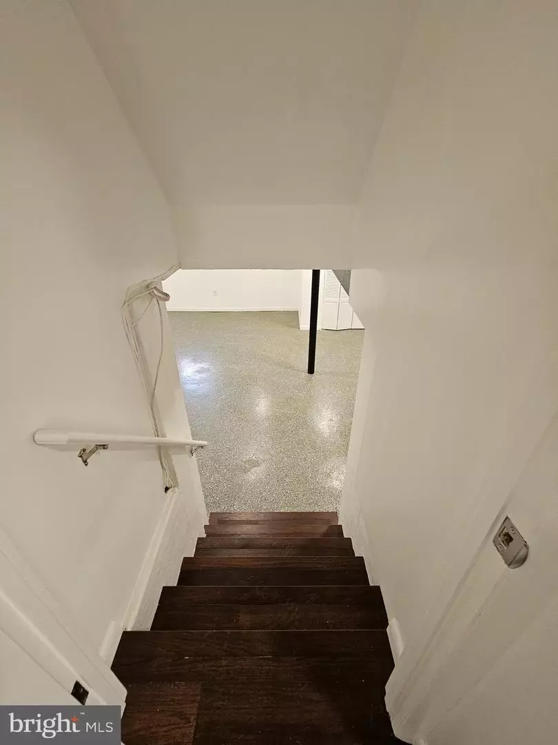 Entry Way - 142 Ashbrook Rd, Cherry Hill, NJ 08034 photo 1 of 3
