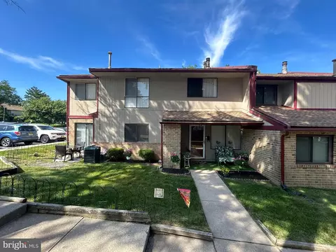 502 Timber Creek Rd, Lindenwold, NJ 08021