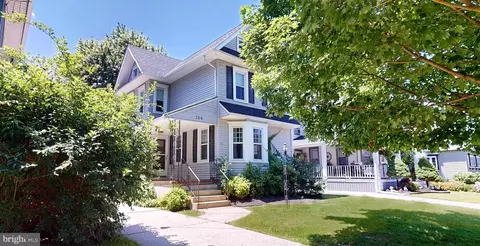 154 Oakland Ave, Audubon, NJ 08106