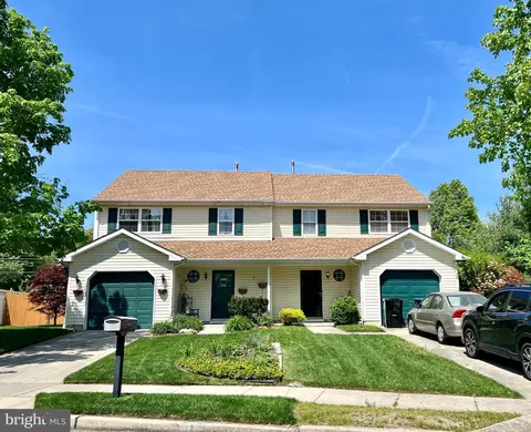 215 Villas Ct, Atco, NJ 08004