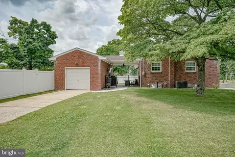 86 Jackson Rd, Berlin, NJ 08009 photo 4
