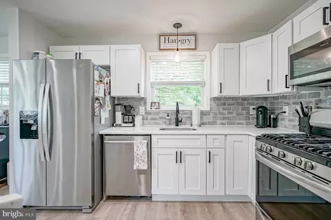 86 Jackson Rd, Berlin, NJ 08009 photo 11