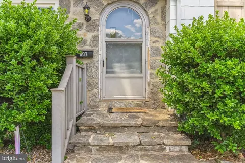 807 Graisbury Ave, Haddonfield, NJ 08033 photo 2