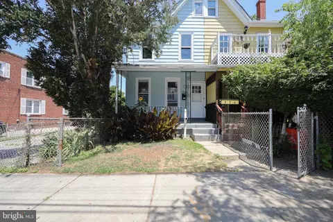 326 N 39th St, Pennsauken, NJ 08110