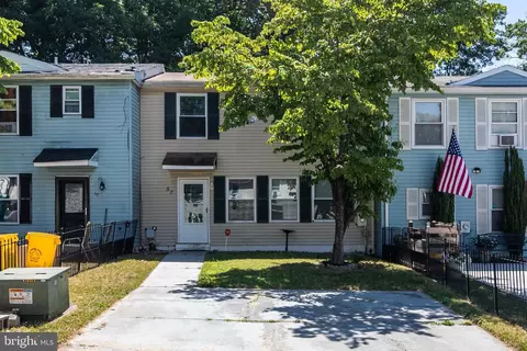 57 Berkshire Rd, Sicklerville, NJ 08081