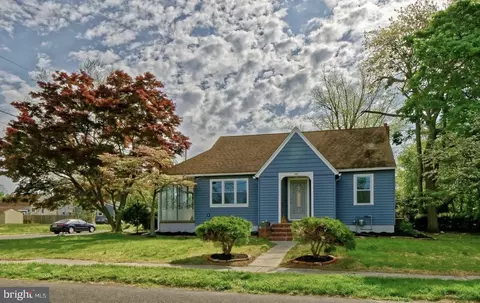 102 Indiana Ave, Blackwood, NJ 08012