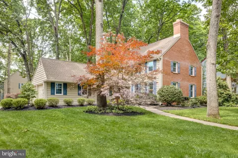 19 Dunbarton Rd, Cherry Hill, NJ 08003