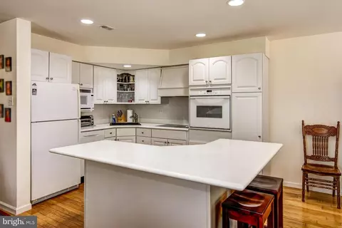 42 Haddonfield Cmns, Haddonfield, NJ 08033 photo 16