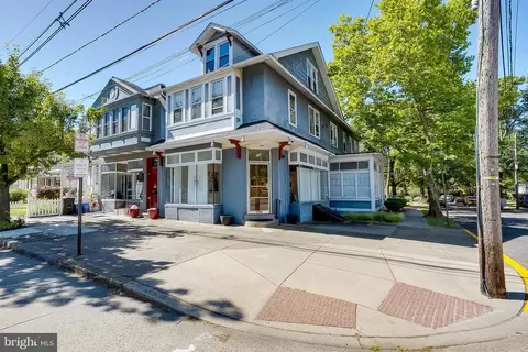 330 Haddon Ave, Collingswood, NJ 08108