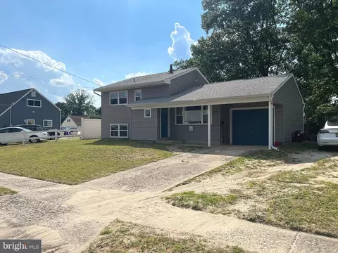 22 Melrose Dr, Pine Hill, NJ 08021