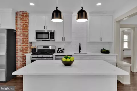 177 Princeton Rd, Audubon, NJ 08106