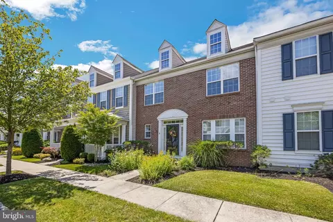 9 Marple Mill Dr, Voorhees, NJ 08043