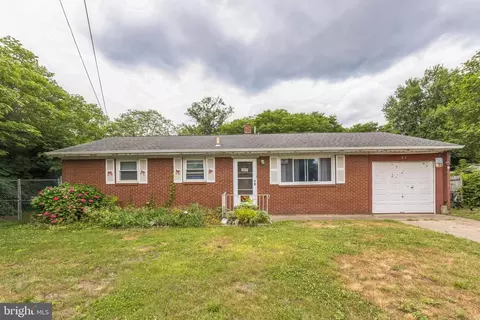 24 Rutgers Ave, Gloucester City, NJ 08030
