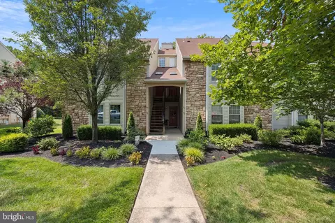 169 Tavistock Ct, Cherry Hill, NJ 08034
