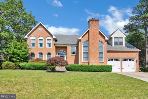 12 Knottingham Dr, Voorhees, NJ 08043