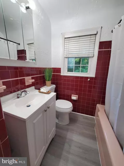 Bath - 1924 Maple Ave, Cherry Hill, NJ 08002 photo 6 of 7