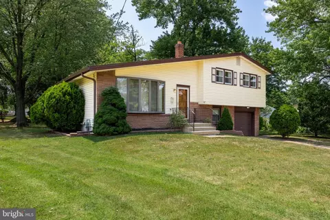 Exterior - 160 Ashbrook Rd, Cherry Hill, NJ 08034 photo 2 of 8